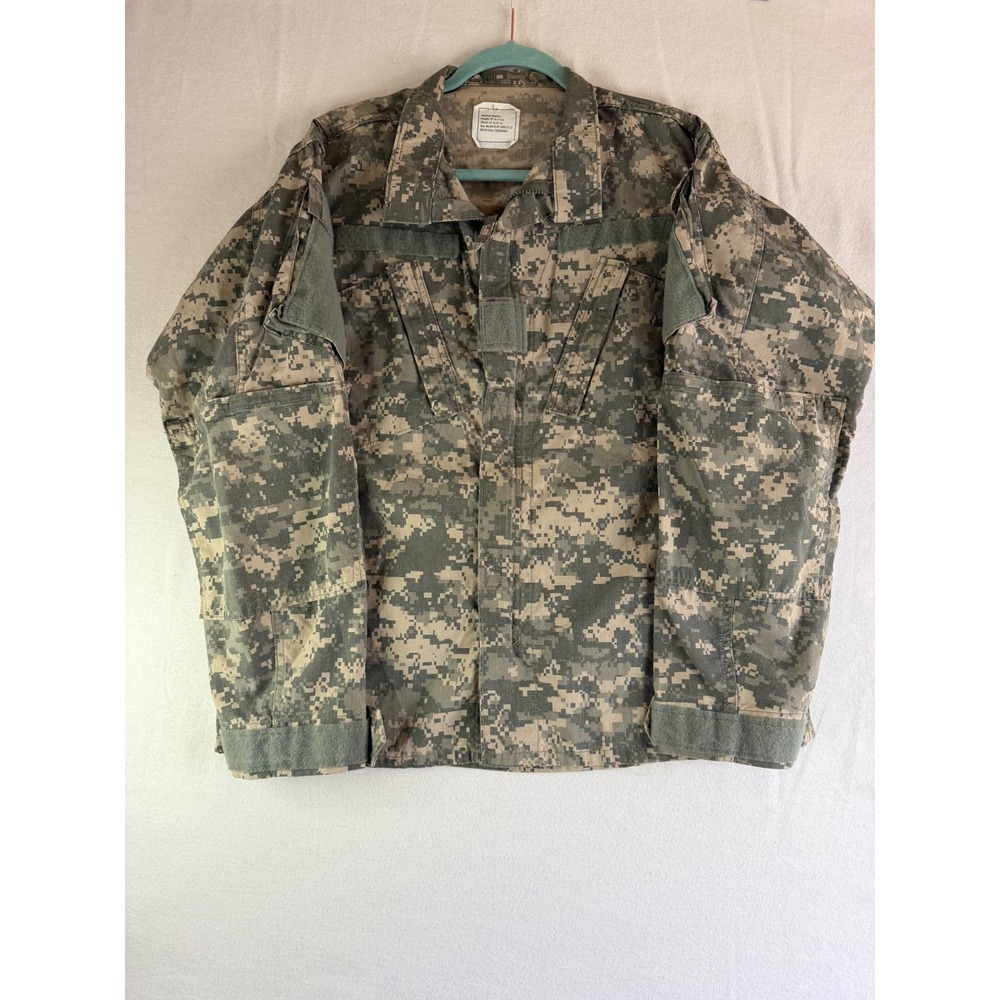 American Apparel FR Army Combat Uniform Coat UCP Digital Camo Medium Regular